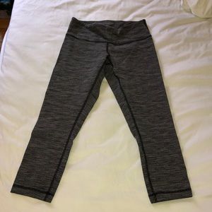 Lululemon capri leggings